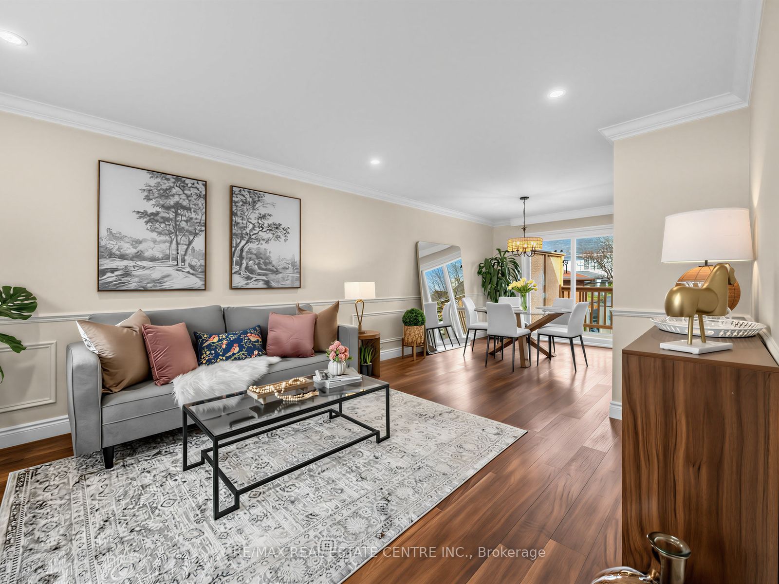 Additional image 4 of 592 Montbeck Crescent, Mississauga, ON, L5G 1N8