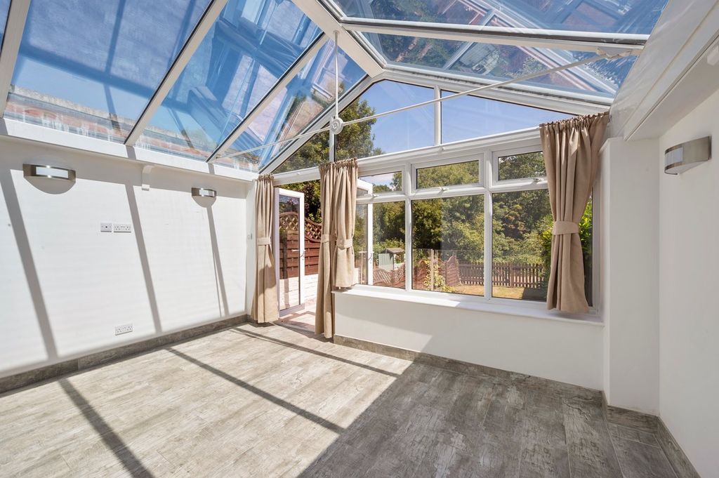 Additional image 9 of 2 bed terraced house for saleRadnor Road, Weybridge KT13
