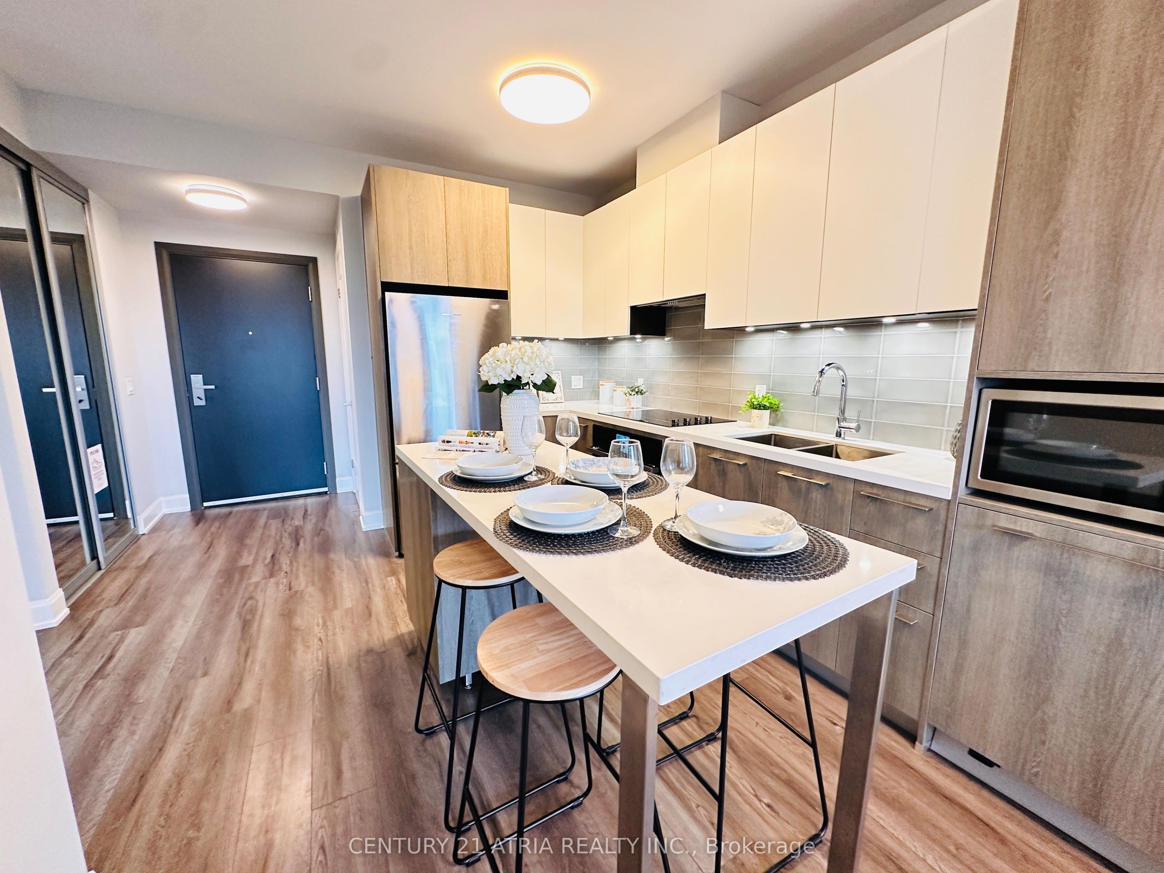 Additional image 3 of 902-38 Water Walk Drive, Markham, ON, L3R 6M8