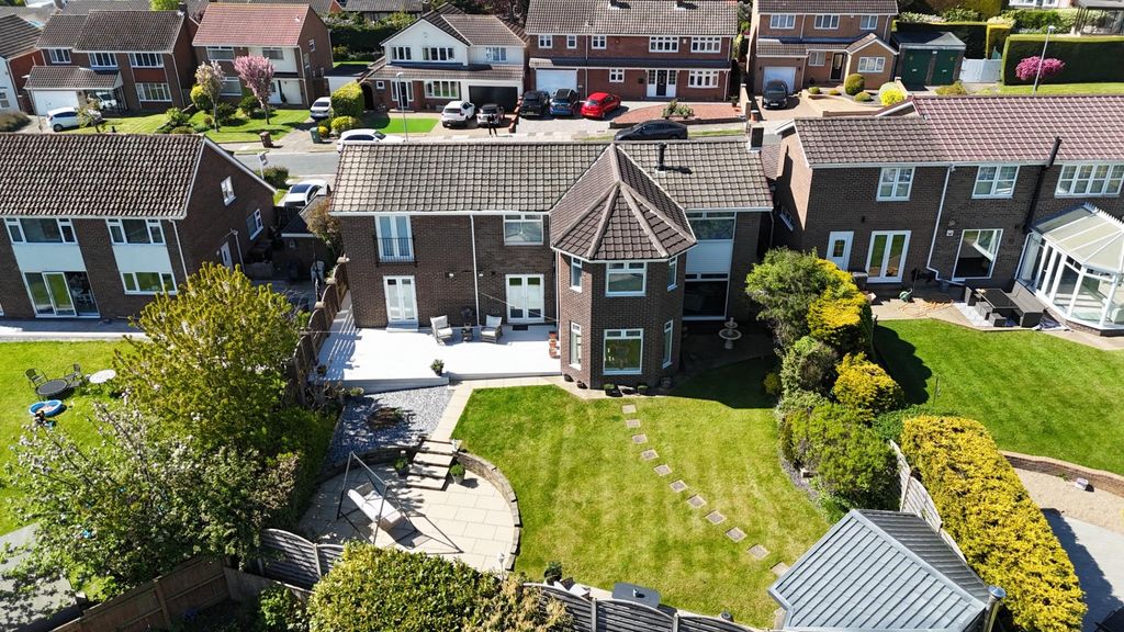 Additional image 2 of 5 bed detached house for saleParklands Way, West Park, Hartlepool TS26