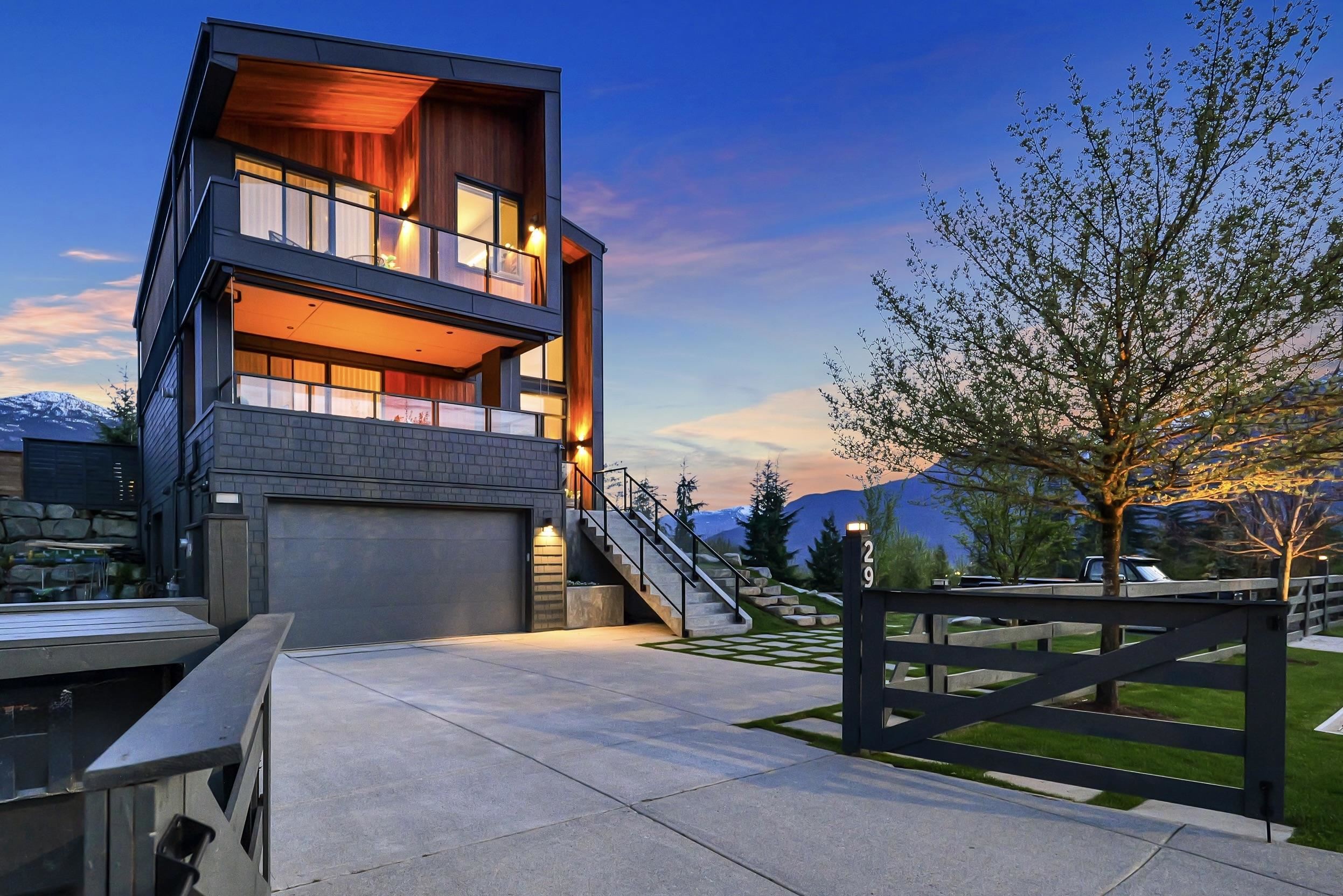 Additional image 2 of 2938 Huckleberry Drive, Squamish, BC, V8B 1B2