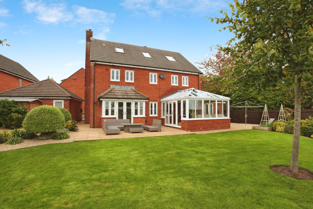 Additional image 22 of 5 bed detached house for saleMons Close, Newport NP20