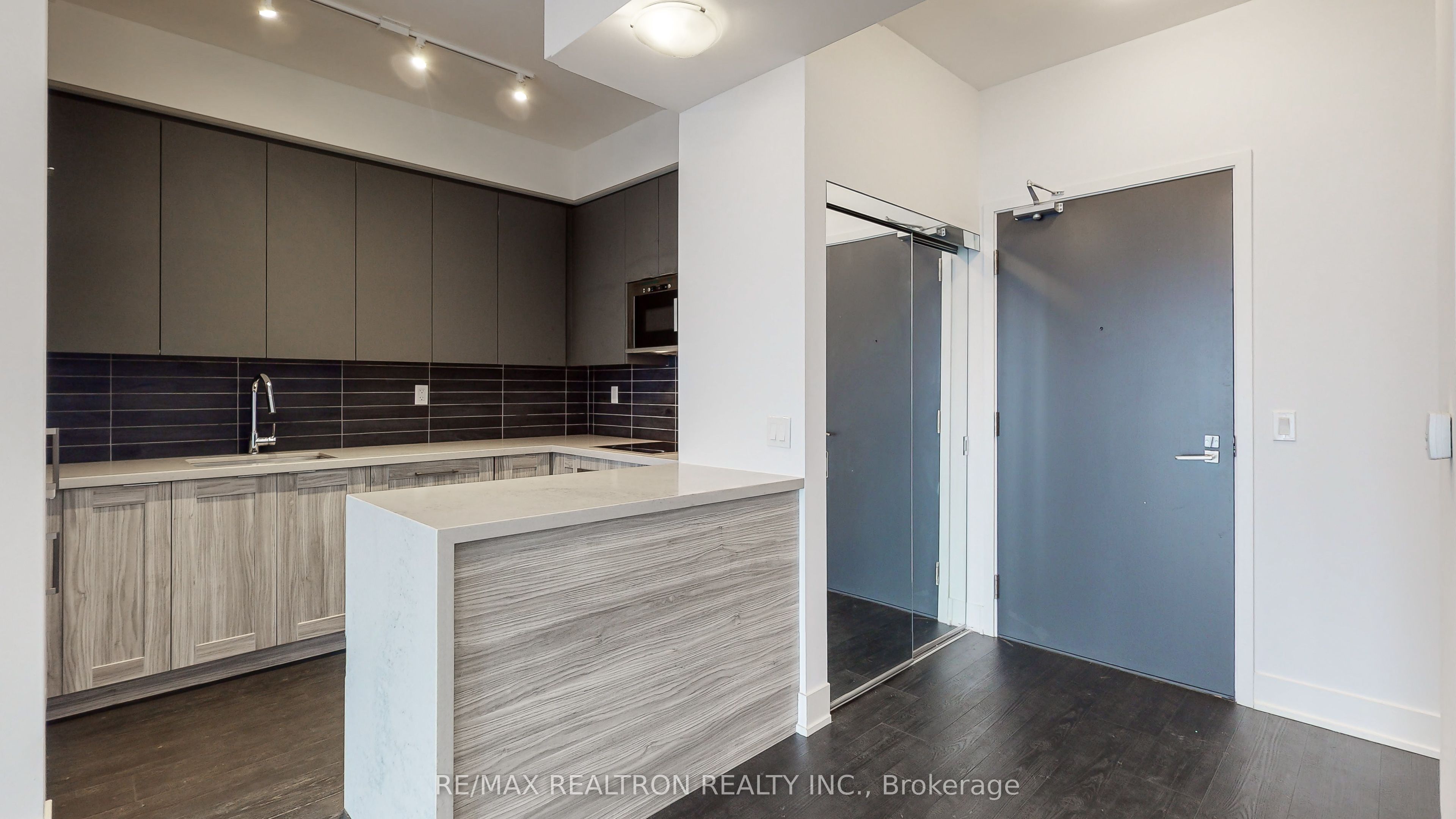 Additional image 3 of 904-2916 Highway 7 Road, Vaughan, ON, L4K 0K6
