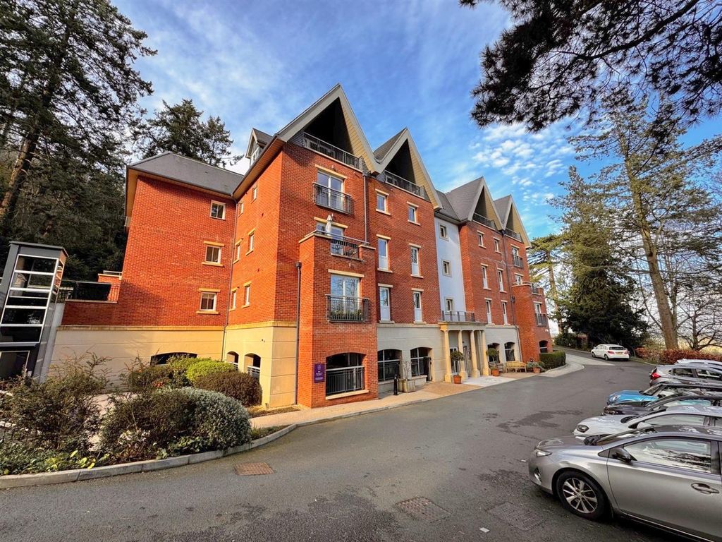Additional image 16 of 2 bed flat for saleEllerslie Drive, Malvern WR14
