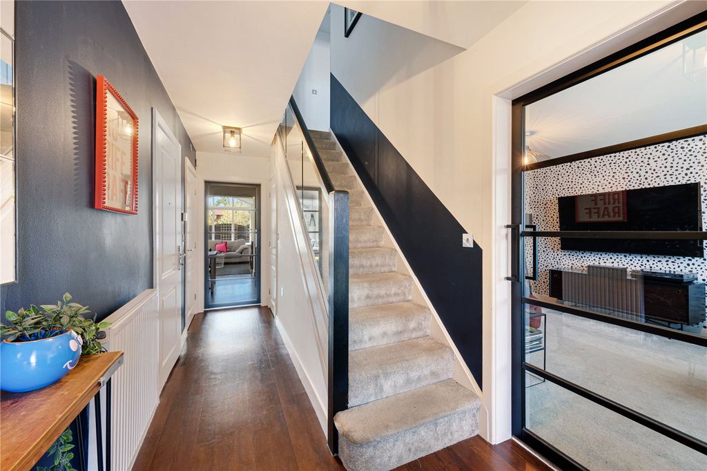 Additional image 4 of 4 bed detached house to rentGalloway Road, Chelford, Macclesfield, Cheshire SK11