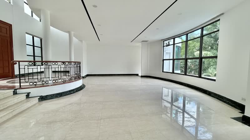 Peirce Hill photo 5