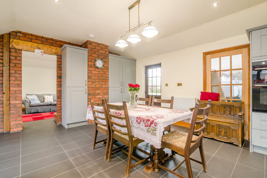Additional image 8 of 8 bed bungalow for saleLlandenny, Usk, Monmouthshire NP15