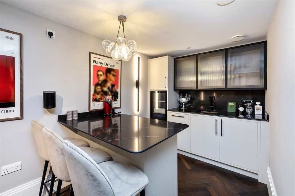 Additional image 33 of 4 bed property to rentDyke Road Avenue, Hove BN3