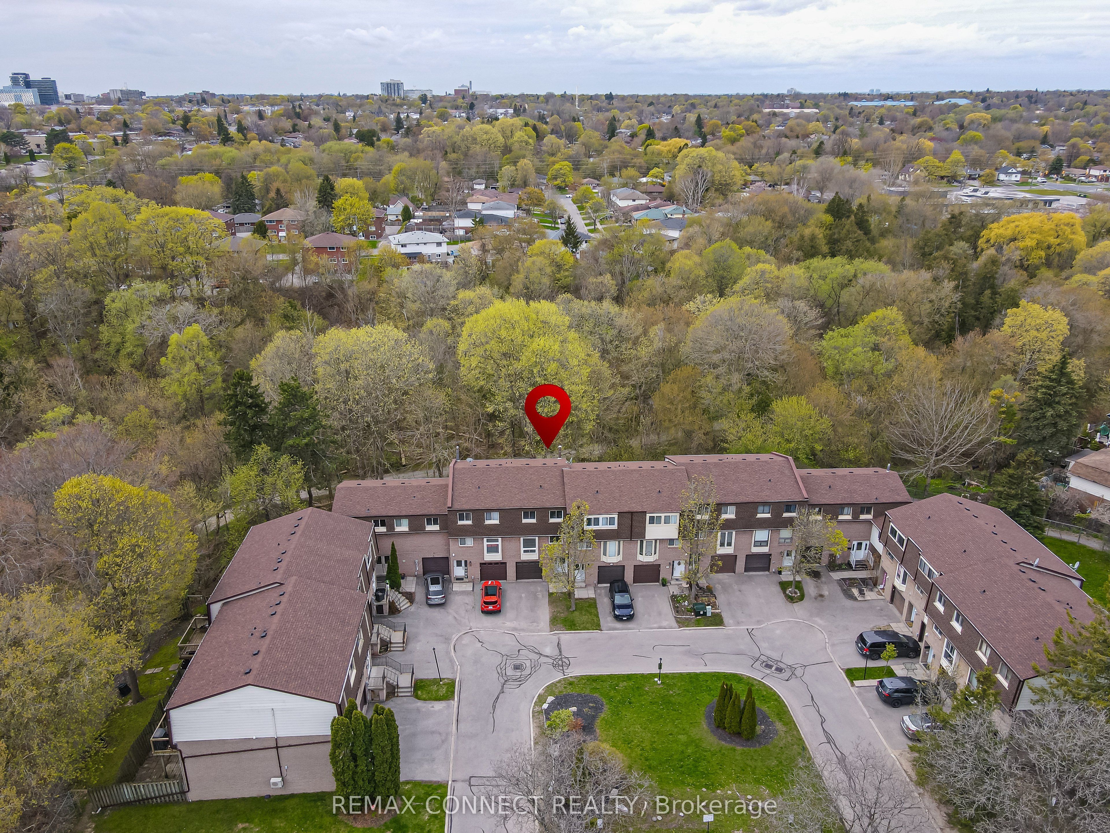 Additional image 2 of 37-350 Camelot Court, Oshawa, ON, L1G 6P7