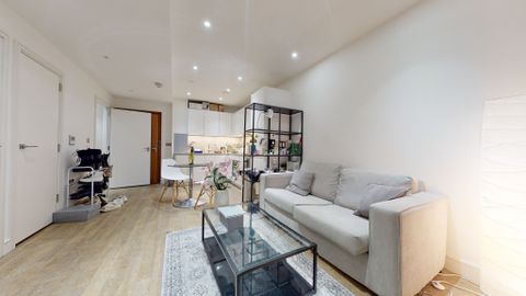 Bach House, Nine Elms SW8