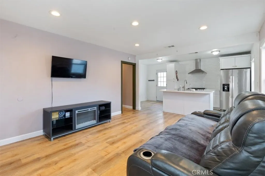 Additional image 3 of 2646 Belle St, San Bernardino, CA 92404
