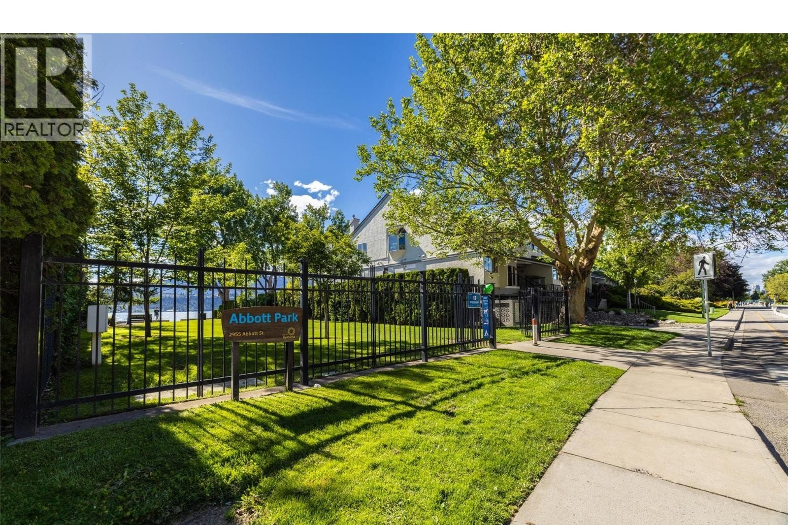 Additional image 8 of 305-2901 Abbott Street, Kelowna, BC, V1Y1G7