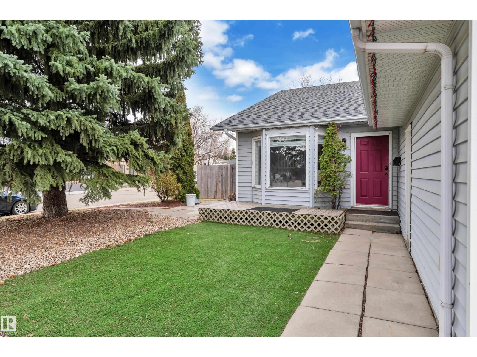 Additional image 2 of 4903 11a Avenue NW, Edmonton, AB, T6L6C6