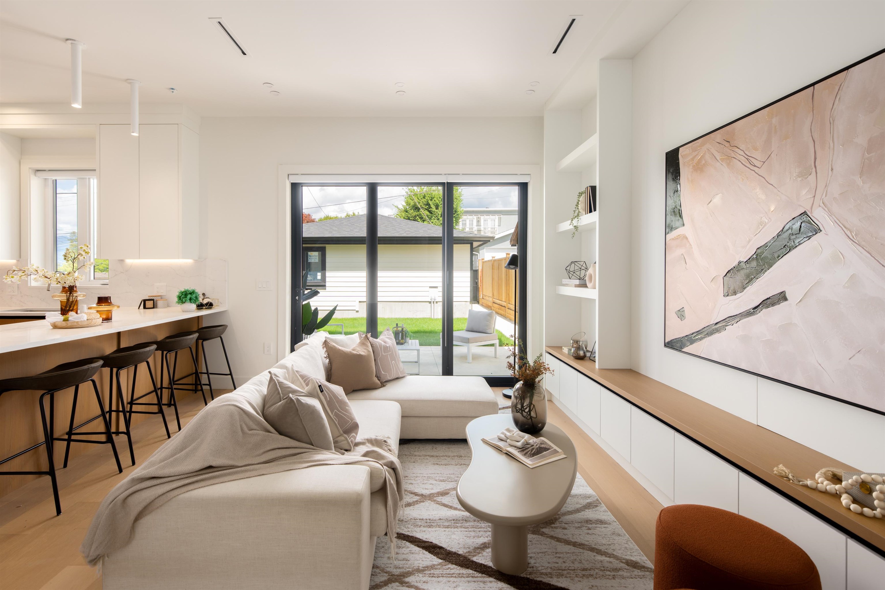 Additional image 5 of 2-3645 Dundas Street, Vancouver, BC, V5K 1S3