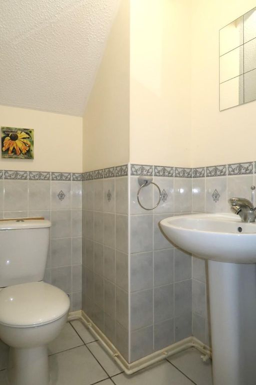 Additional image 5 of 4 bed property to rentSpencer Drive, Llandough, Penarth CF64