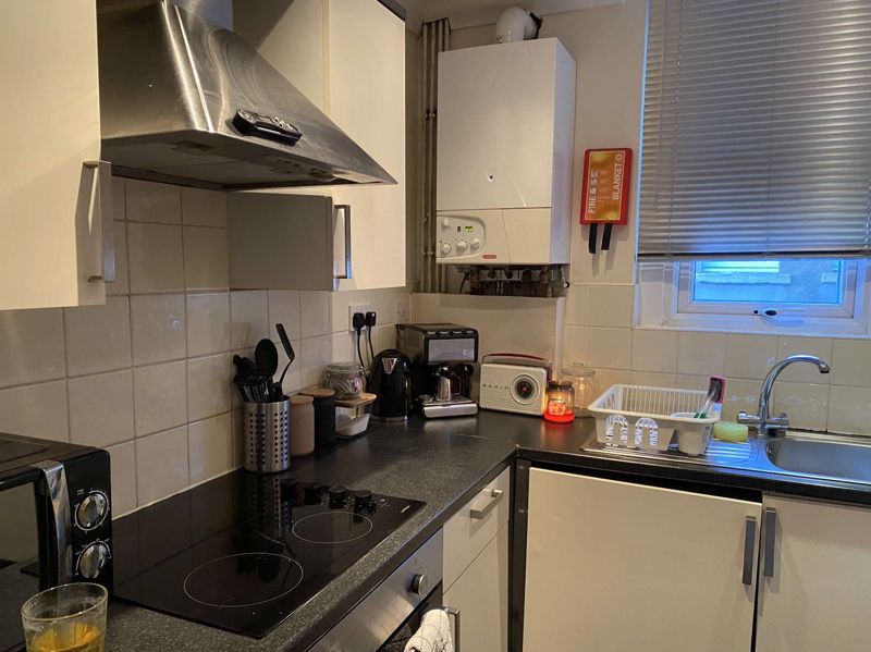 Additional image 7 of 1 bed flat to rentConnaught Road, Cardiff CF24