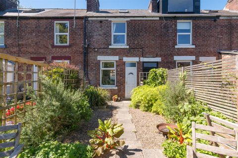 Bruce Road, Sheffield S11