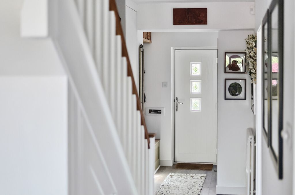 Additional image 9 of 4 bed semi-detached house for saleHaslemere, Surrey GU27
