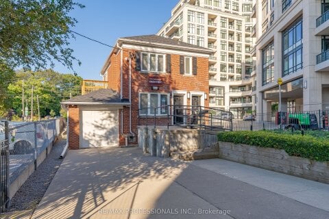 Additional image 7 of 5A Old Mill Drive, Toronto, ON, M6S 4J7