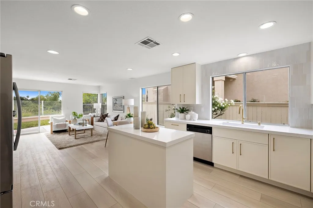 Additional image 69 of 50 Blanco, Lake Forest, CA 92610