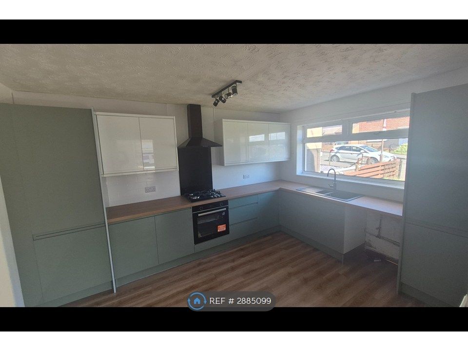 3 bed end terrace house to rentMain St, Bathgate EH47