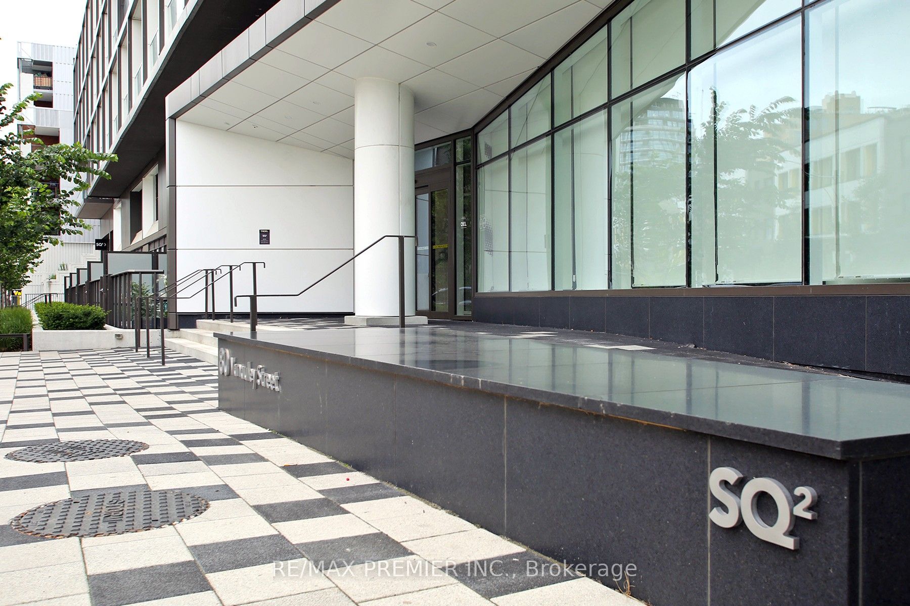 Additional image 3 of 805-80 Vanauley Street, Toronto, ON, M5T 0C9