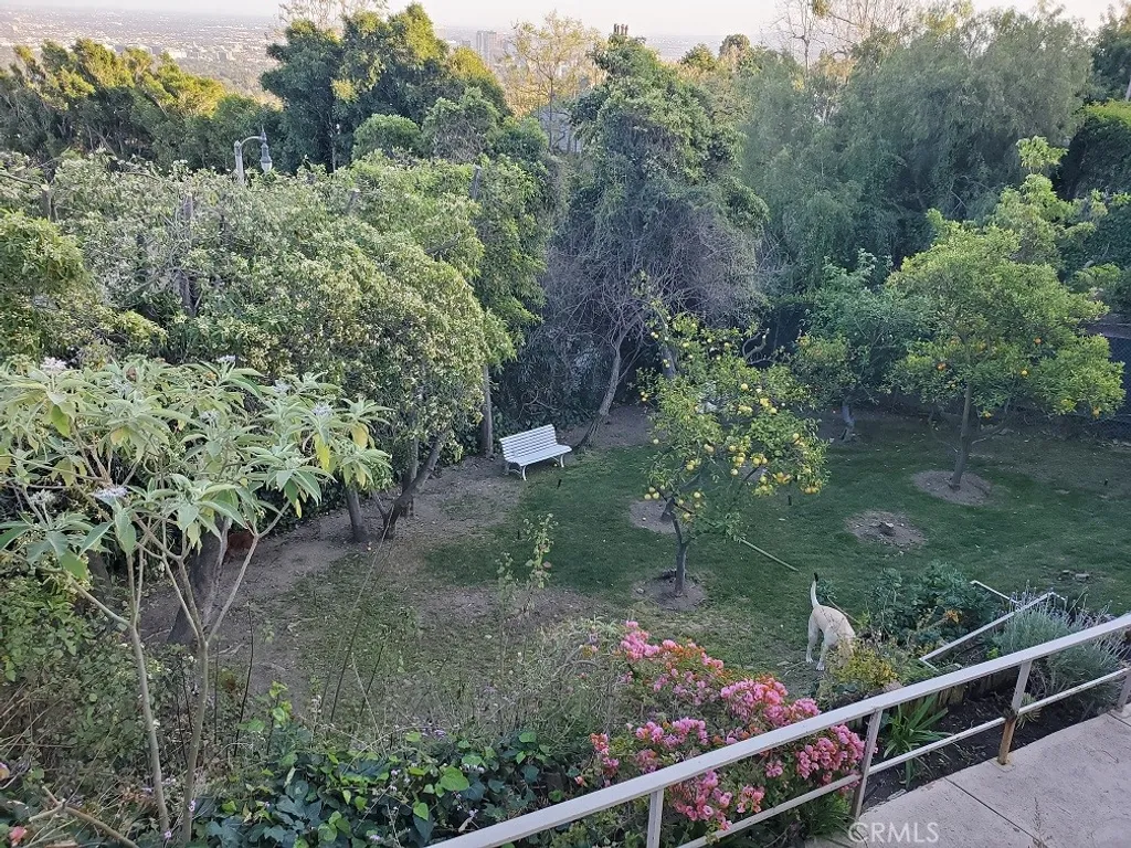 Additional image 39 of 1110 Bel Air Place, Los Angeles, CA 90077