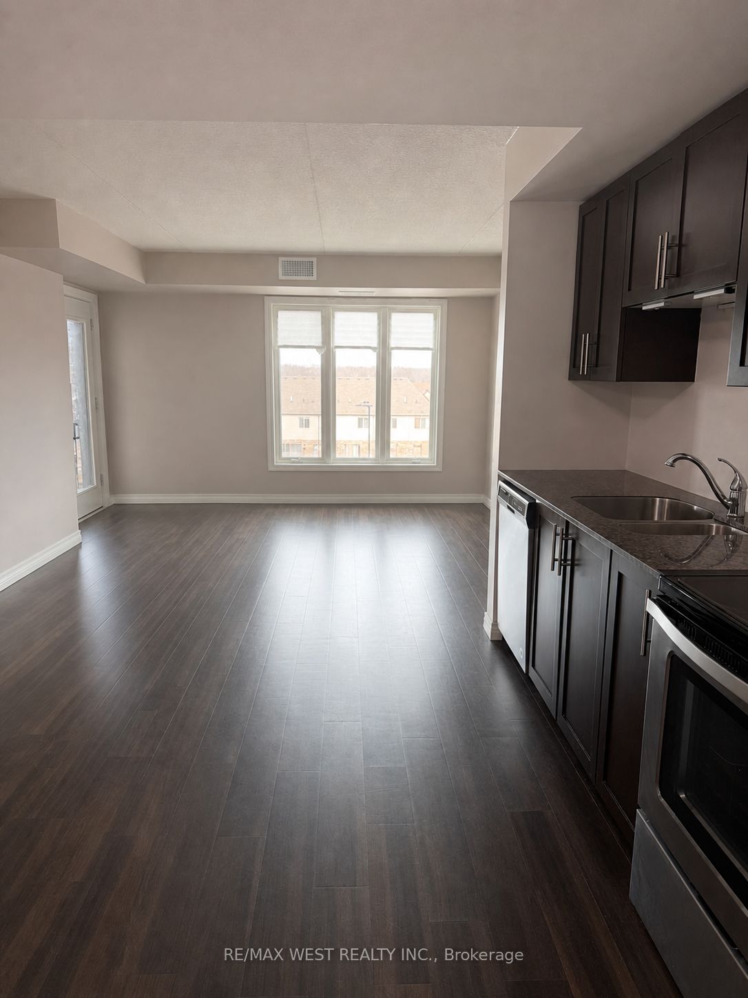 Additional image 2 of 207-108 Summit Ridge Drive, Guelph, ON, N1E 0P8