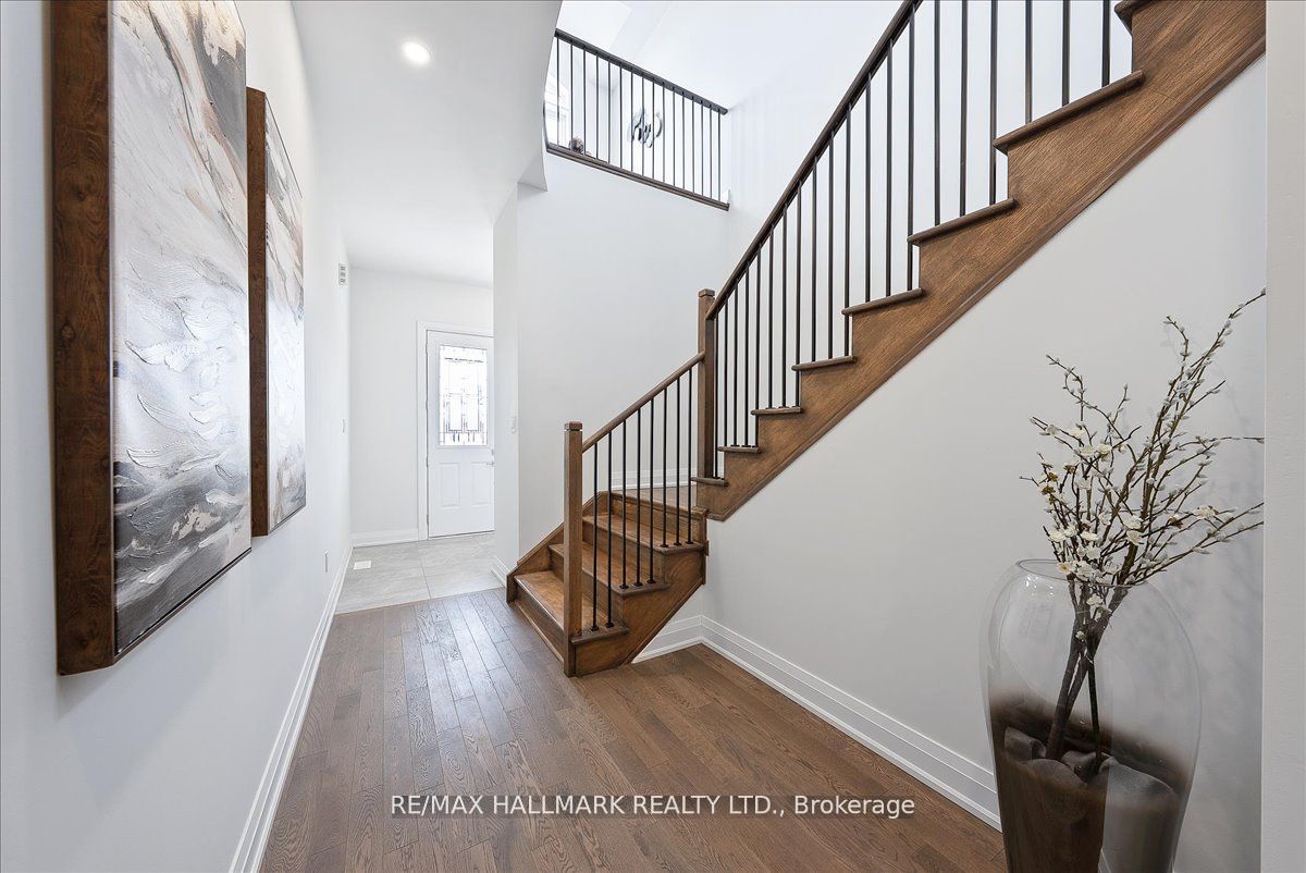 Additional image 3 of 15 Aida Place N, Richmond Hill, ON, L4E 2Y5
