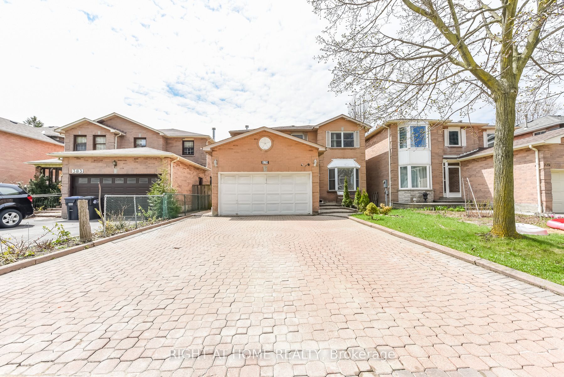 Additional image 2 of 379 Wallenberg Crescent, Mississauga, ON, L5B 3N1