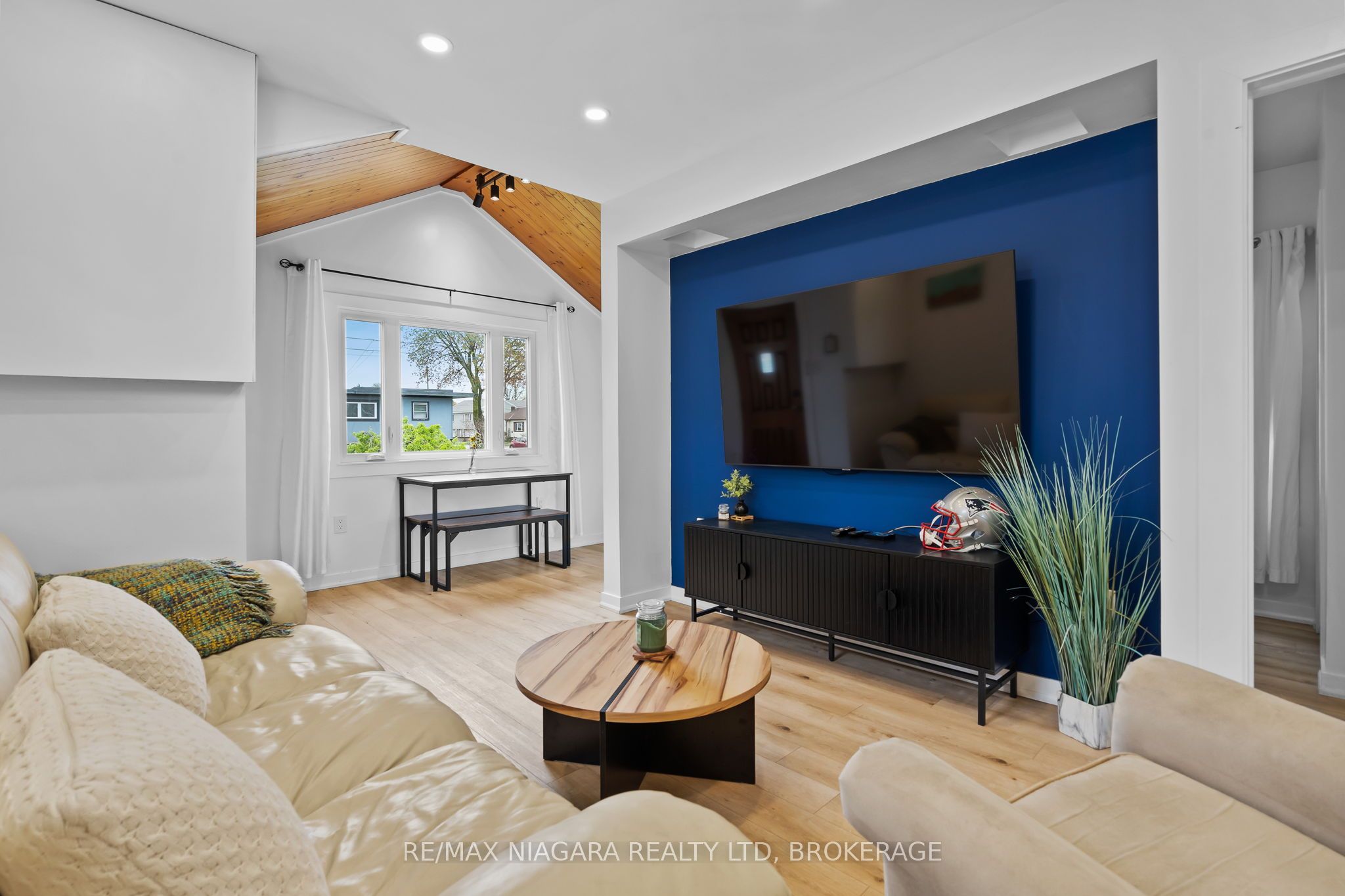 Additional image 6 of 656 Steele Street, Port Colborne, ON, L3K 4Y9