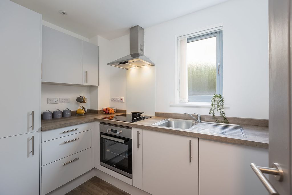 Additional image 6 of Room to rentOld Chester Road, Birkenhead CH42
