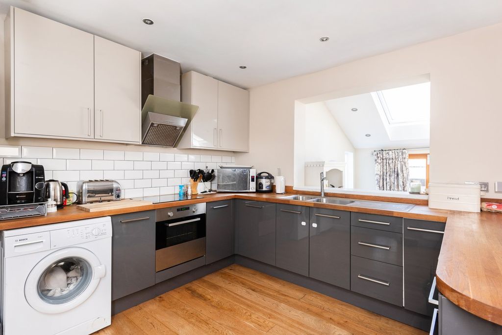Additional image 3 of 3 bed terraced house for saleLime Grove Gardens, Bath BA2