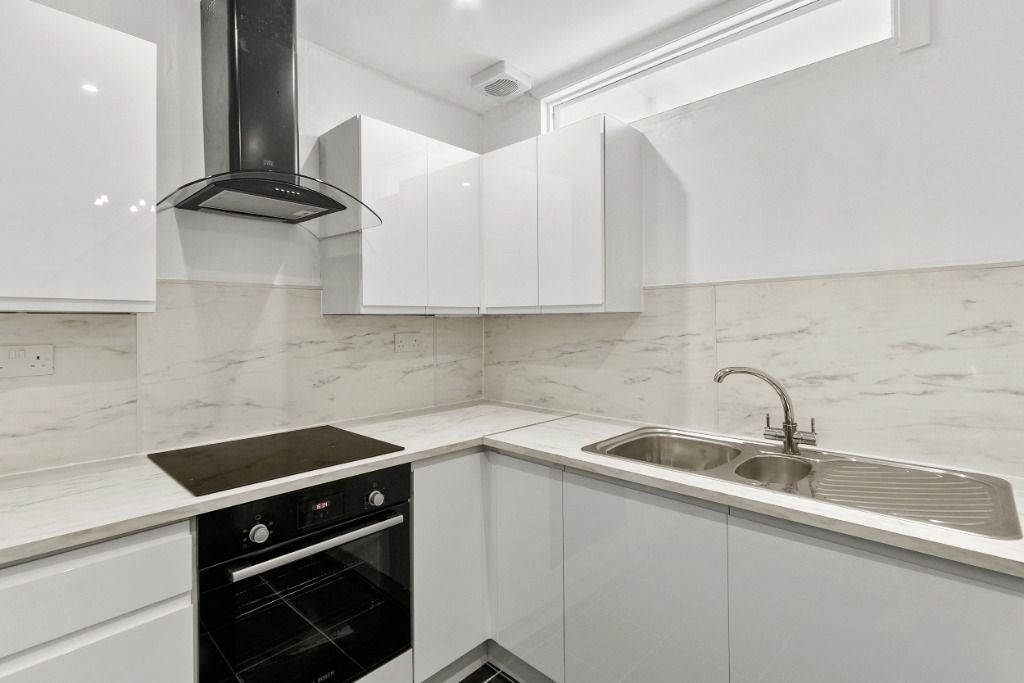 Additional image 7 of 2 bed flat to rentGlasgow Road, Dumbarton, West Dunbartonshire G82