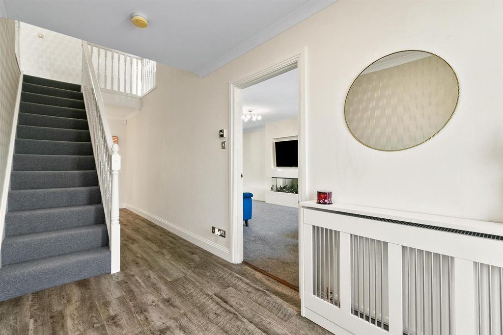 Additional image 8 of 5 bed detached house for saleDenny Road, Dumbarton G82