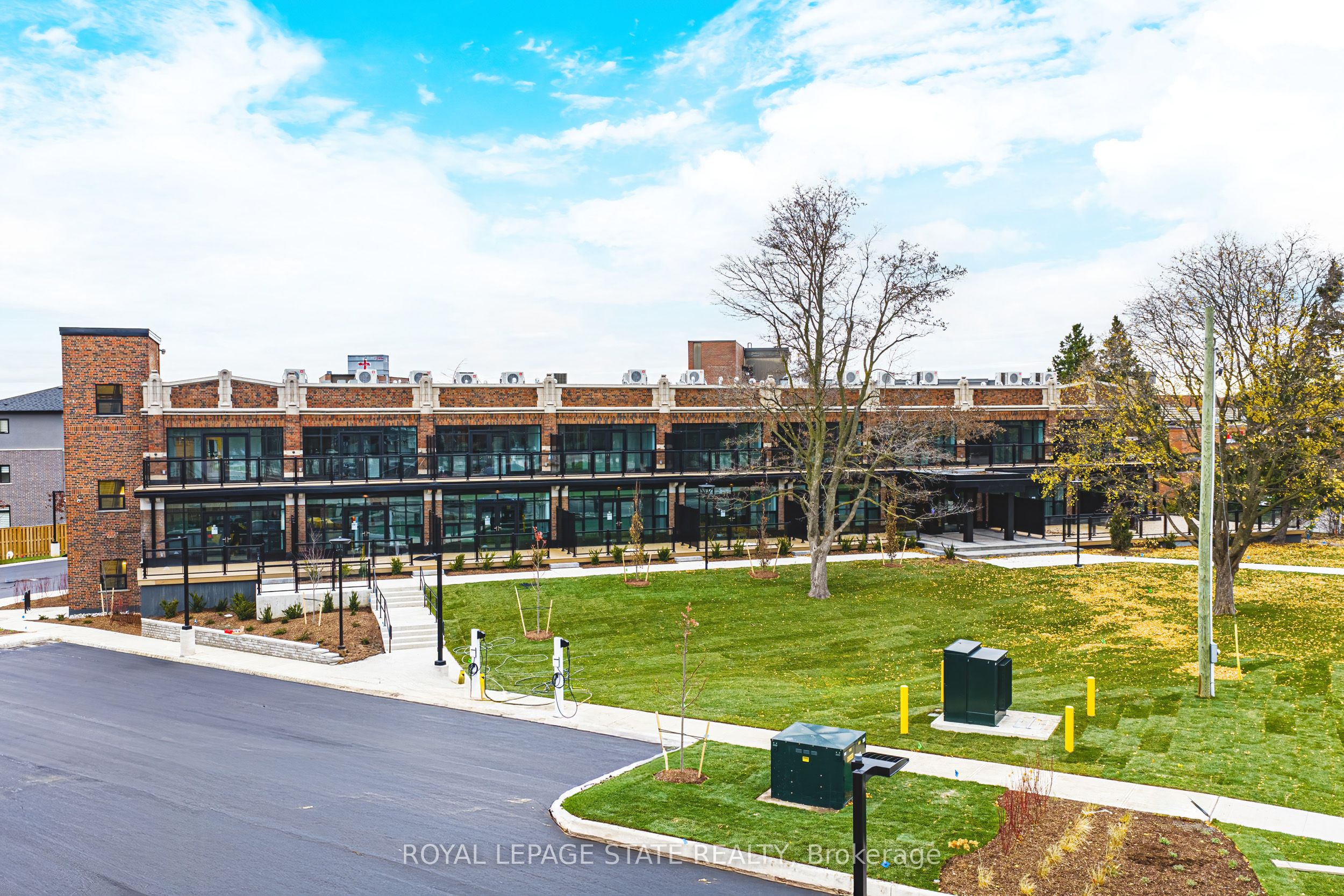 Additional image 2 of 104-555 Sanatorium Road, Hamilton, ON, L9C 2B1