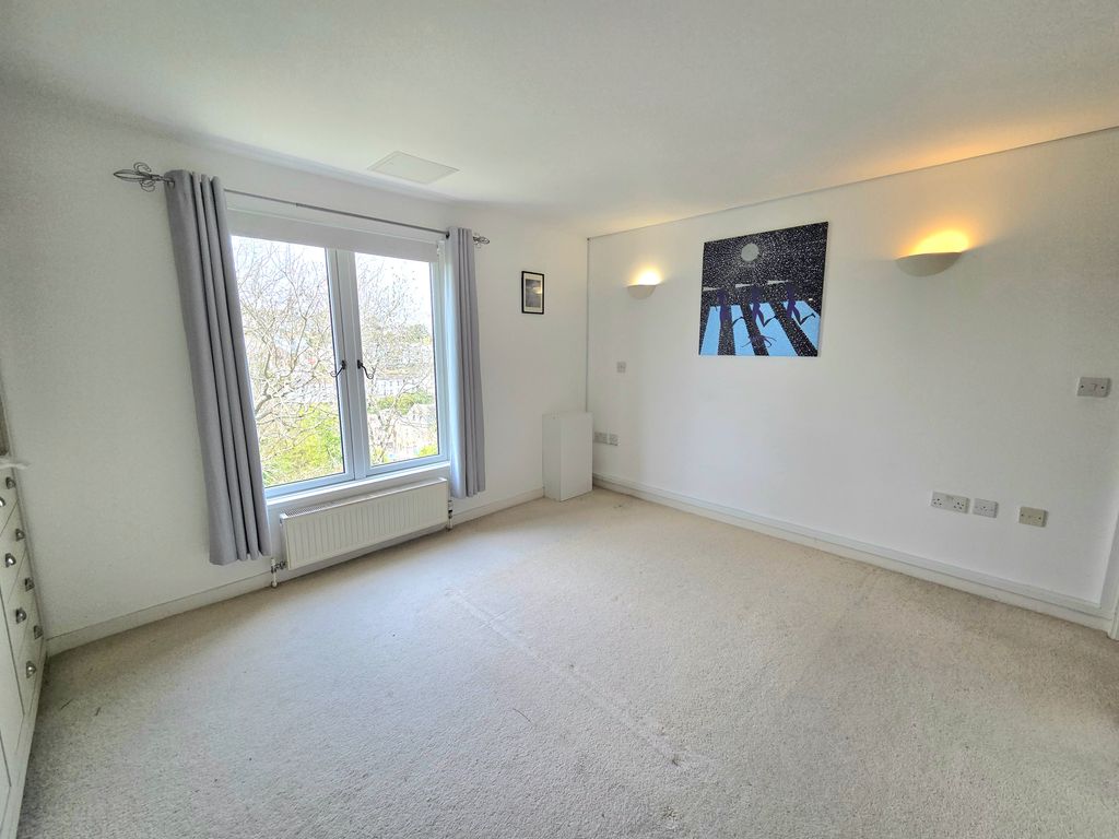 Additional image 8 of 2 bed flat to rentWellington Gardens, Falmouth TR11