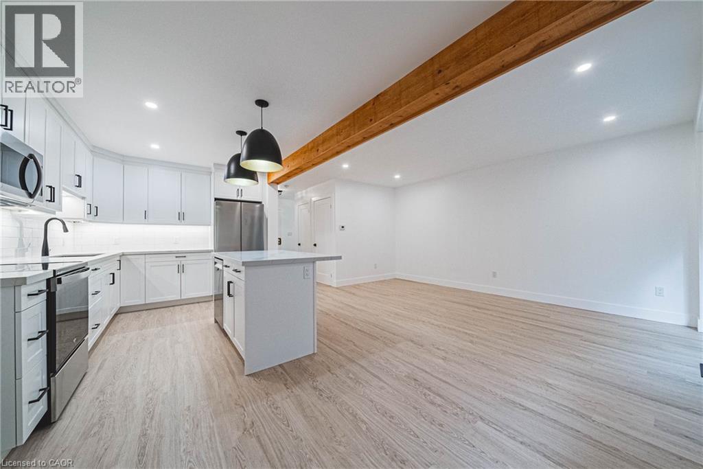 Additional image 6 of 4-445 Woodview Road, Burlington, ON, L7N2Z9