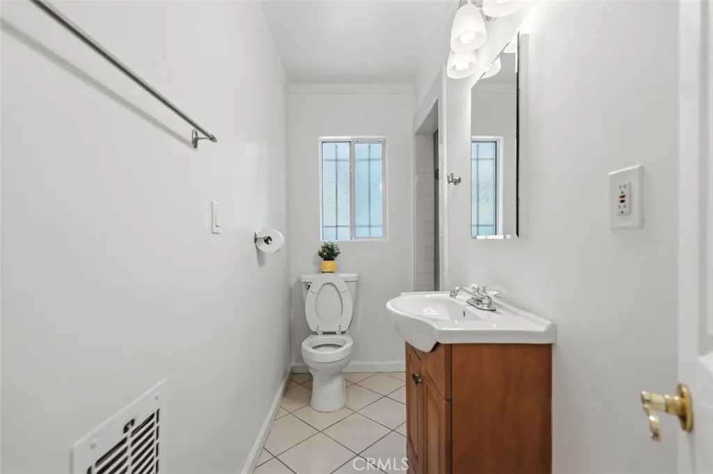 Additional image 22 of 6233 Zelzah Ave, Encino, CA 91316