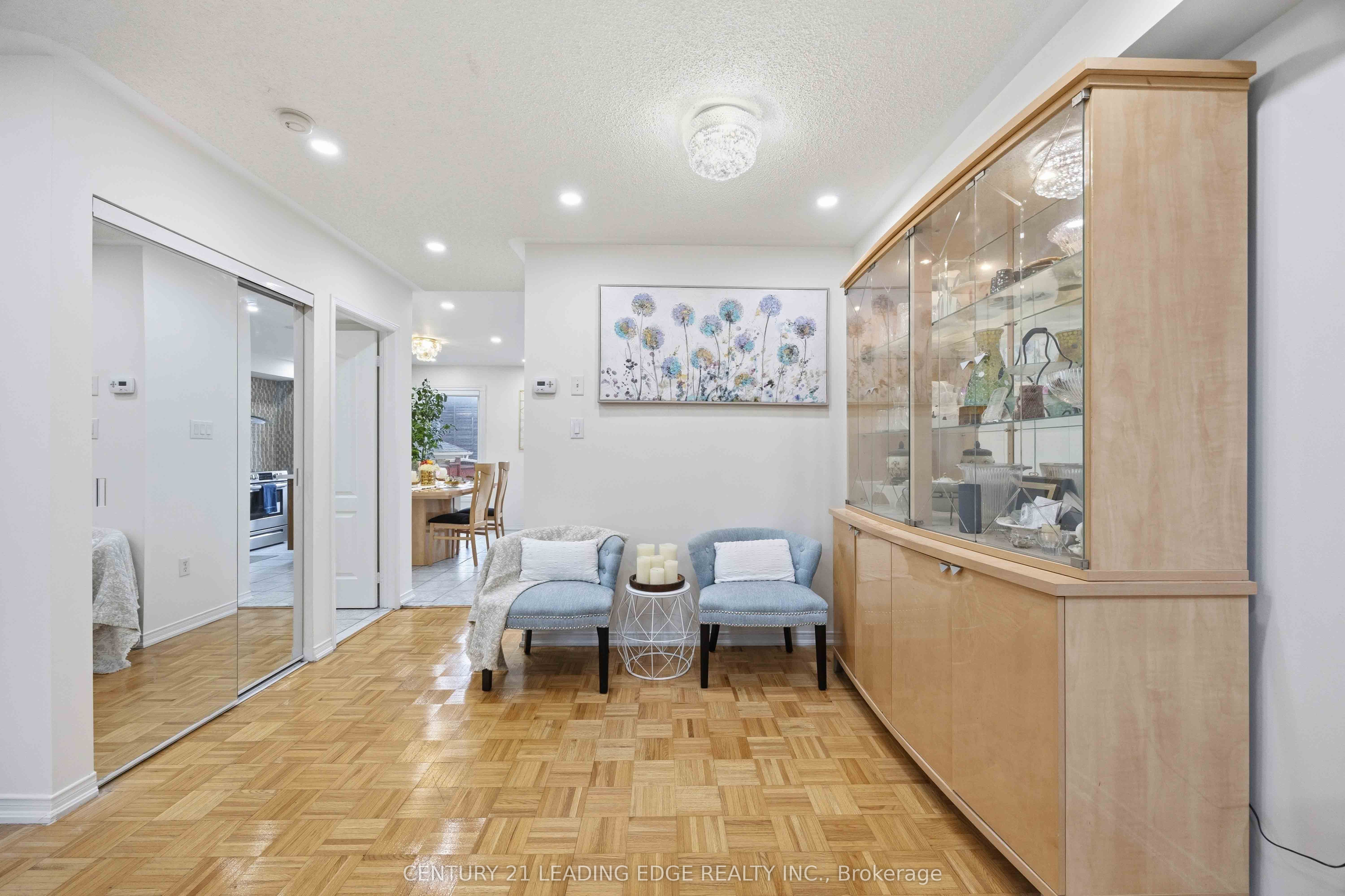 Additional image 5 of 38 Viella Street, Toronto, ON, M6N 5C8