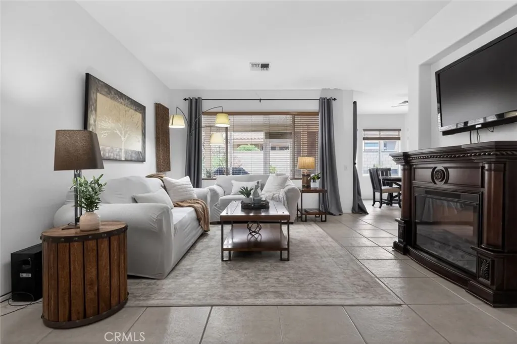 37498 Medjool Ave, Palm Desert, CA 92211 photo 5