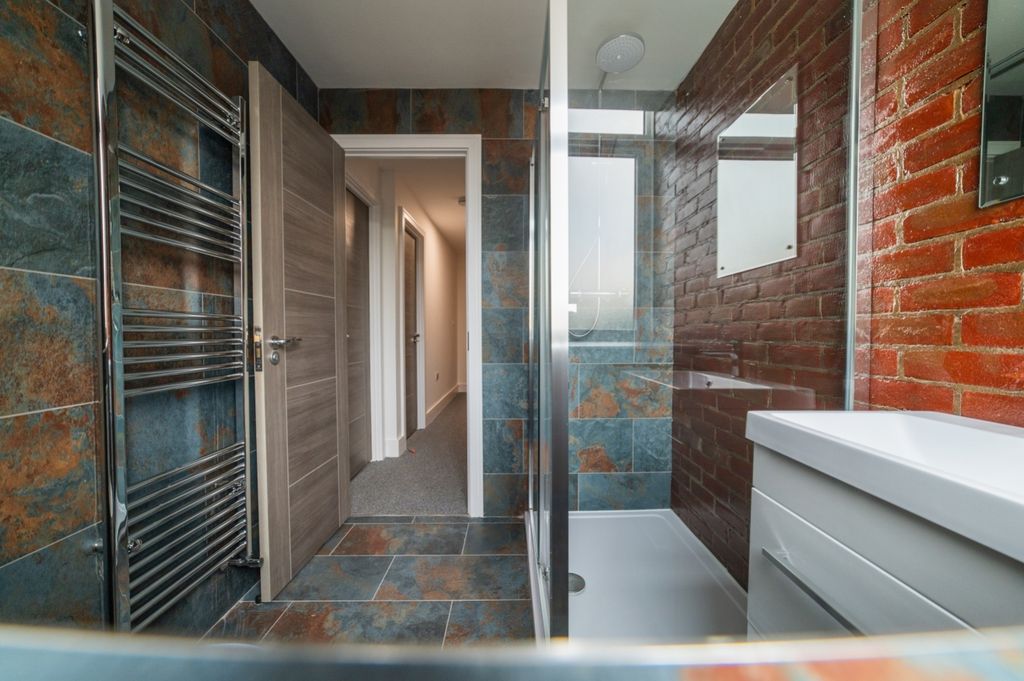 Additional image 9 of 7 bed terraced house to rentFlora Street, Cathays CF24
