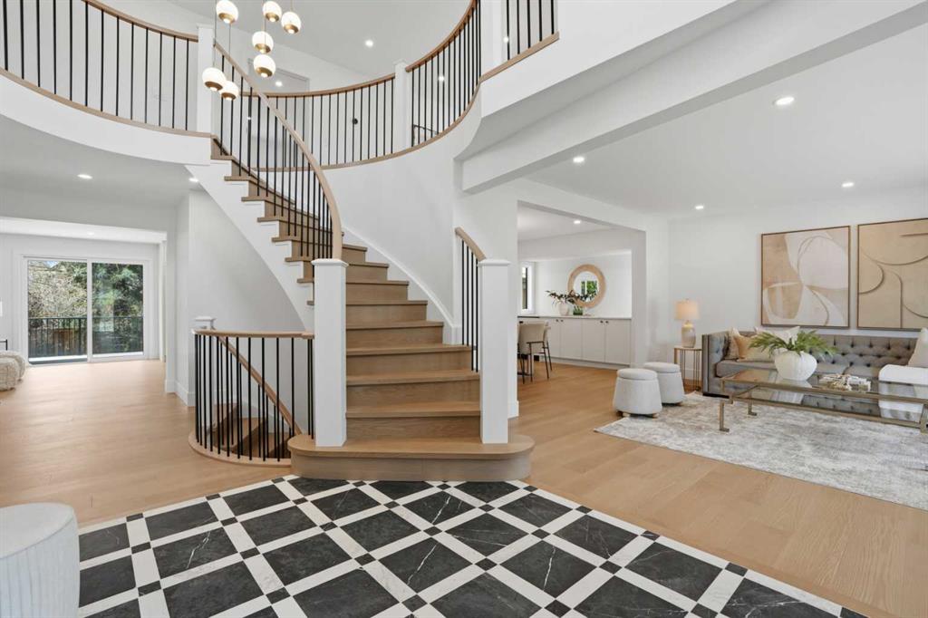 Additional image 4 of 119 Canterville Road SW, Calgary, AB, T2W 4R2