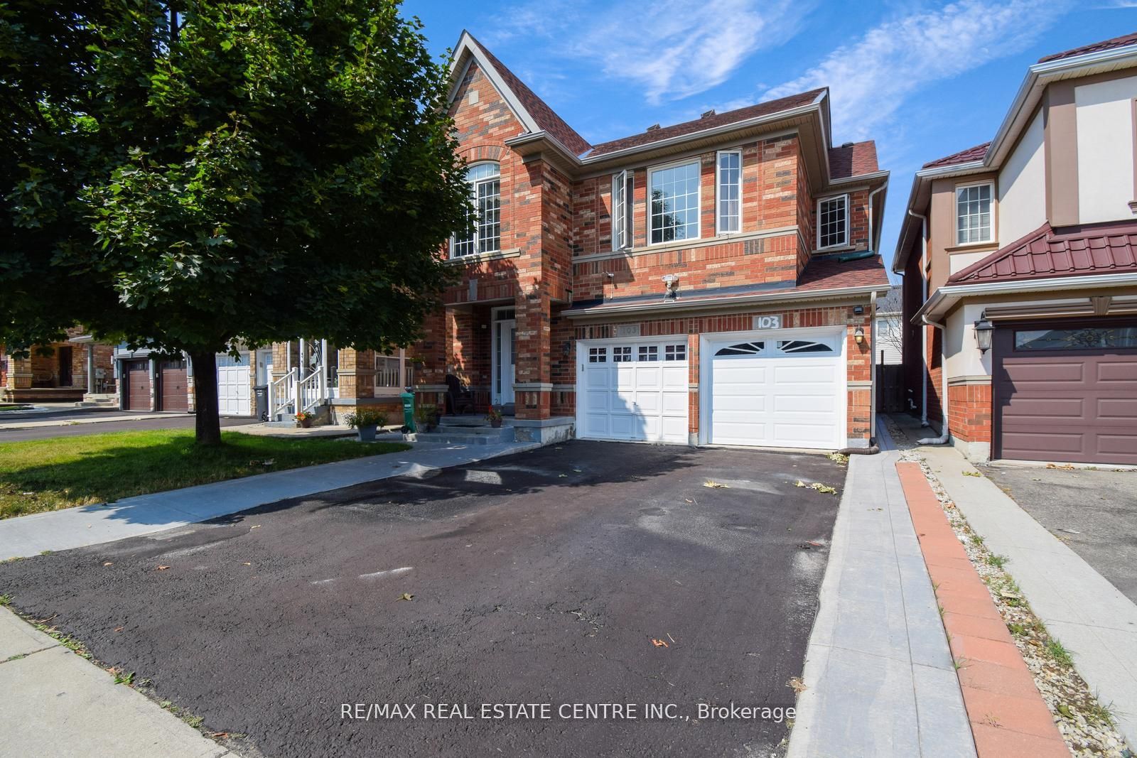 103 Botavia Downs Drive, Brampton, ON, L7A 3P6