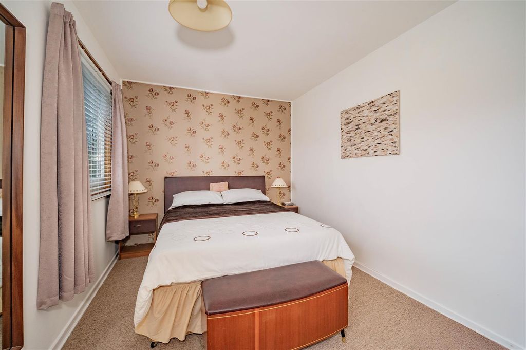 Additional image 7 of 3 bed semi-detached house for saleHelmsdale Crescent, Dundee DD3