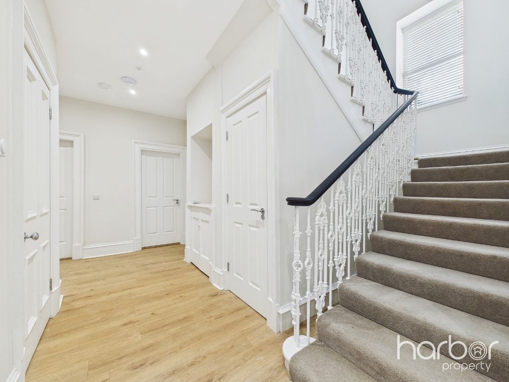 Additional image 20 of 4 bed detached house for saleSouth Bellsdyke Farm, Falkirk, Stirlingshire FK2