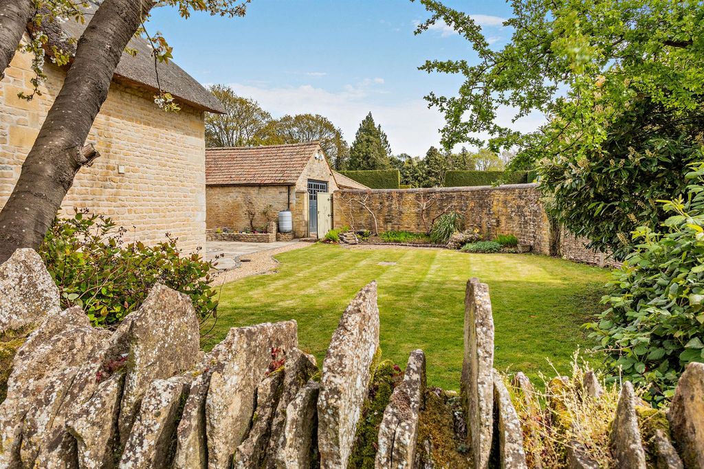 Additional image 21 of 5 bed cottage for saleChurch Street, Alwalton, Peterborough PE7
