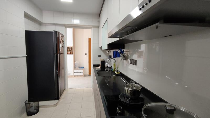 420 Clementi Avenue 1 photo 5
