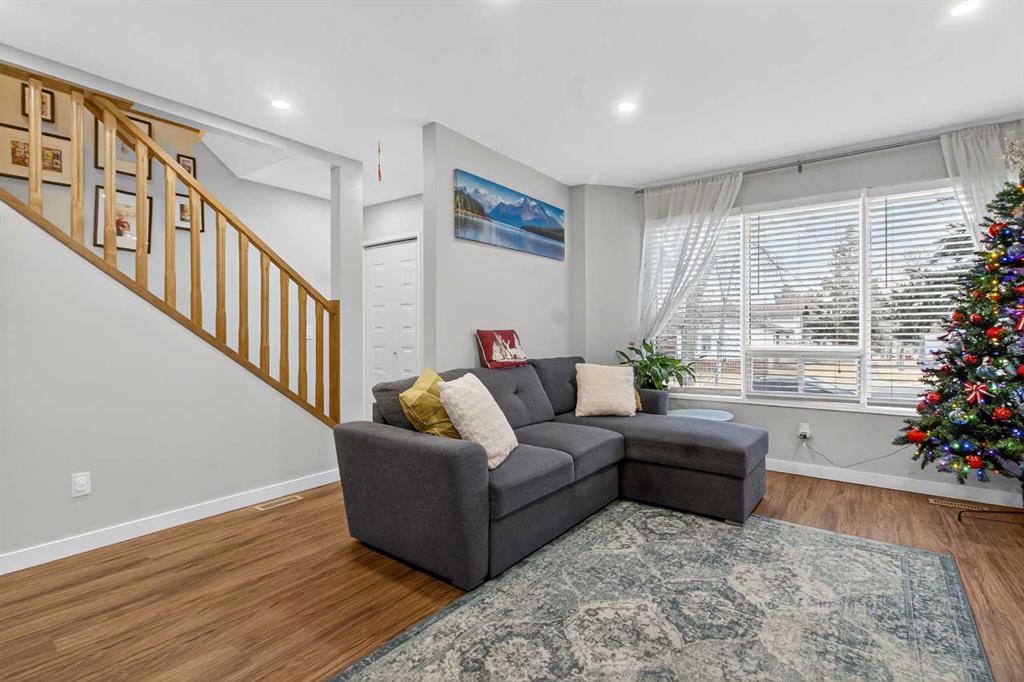Additional image 4 of 1451 Berkley Drive NW, Calgary, AB, T3K 1T6