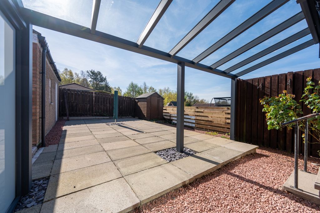 Additional image 11 of 2 bed detached bungalow to rentBroomhill Crescent, Alexandria, West Dunbartonshire G83